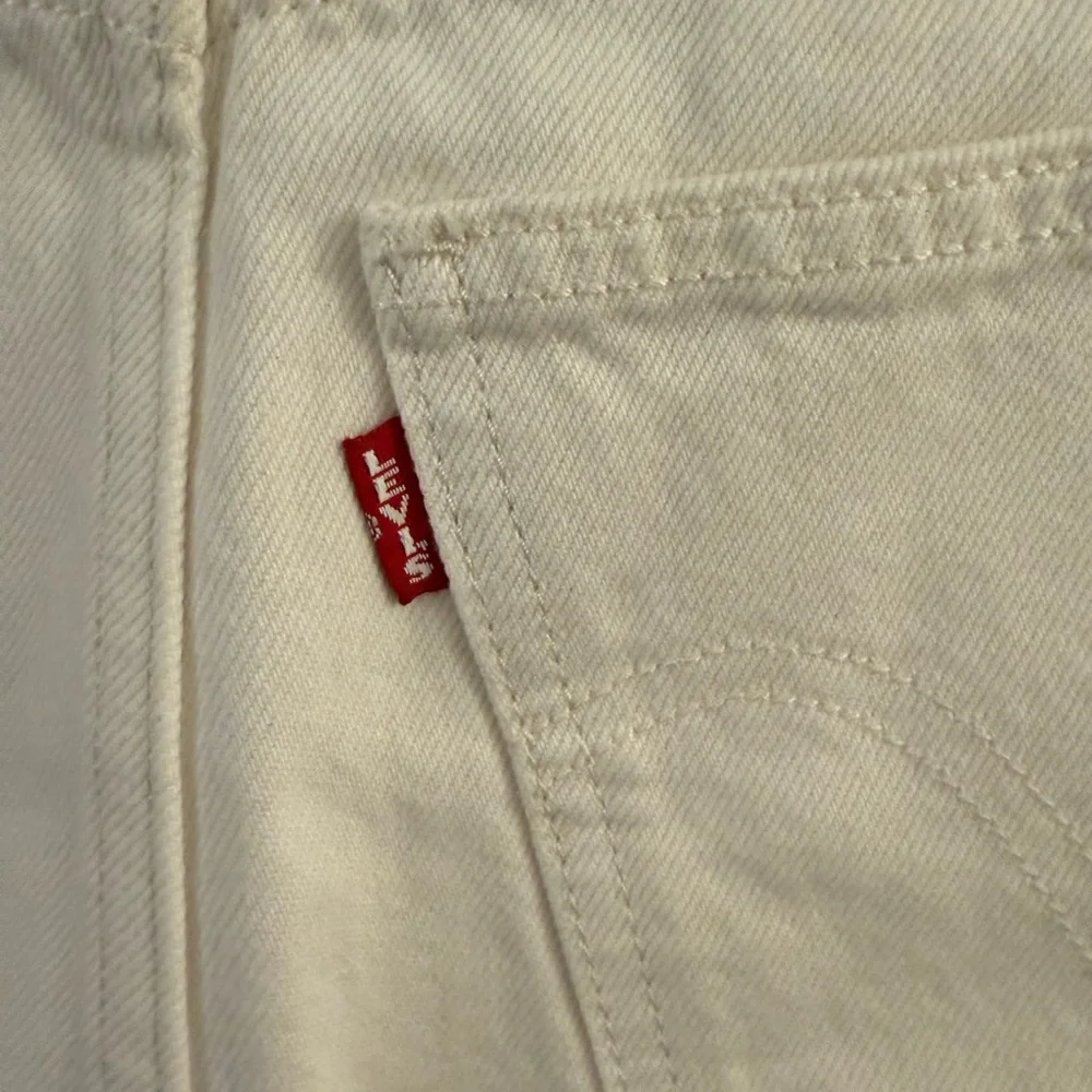 Levi's Women's Maxi Jean skirt in Cream‎